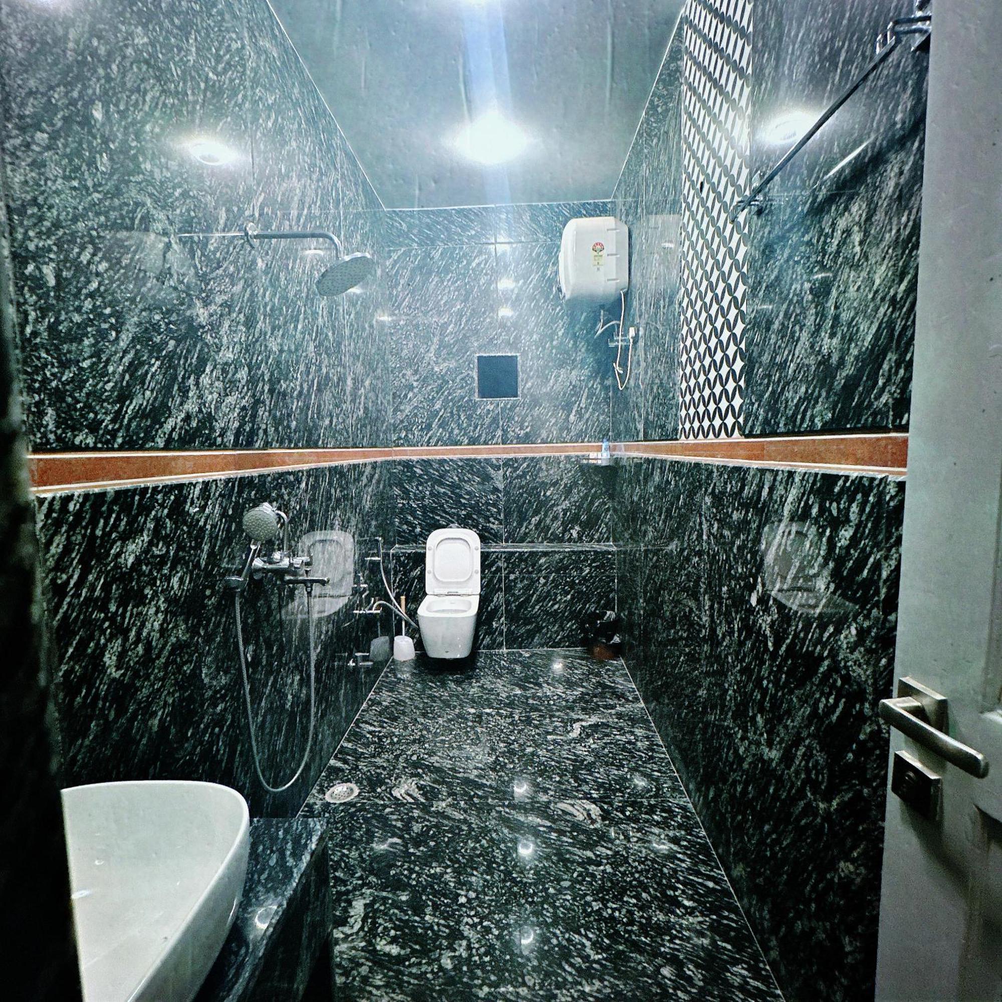 Vraj Vilas วรินดาวัน ภายนอก รูปภาพ